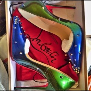 Louboutin degraspike
